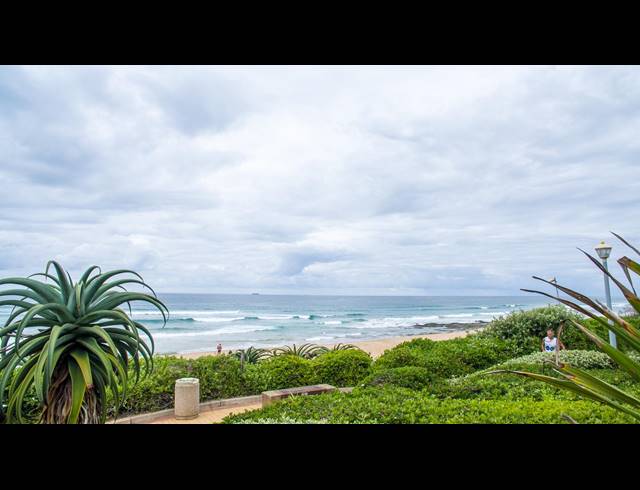 2 BEDROOM APARTMENT FOR SALE IN UMHLANGA CENTRAL